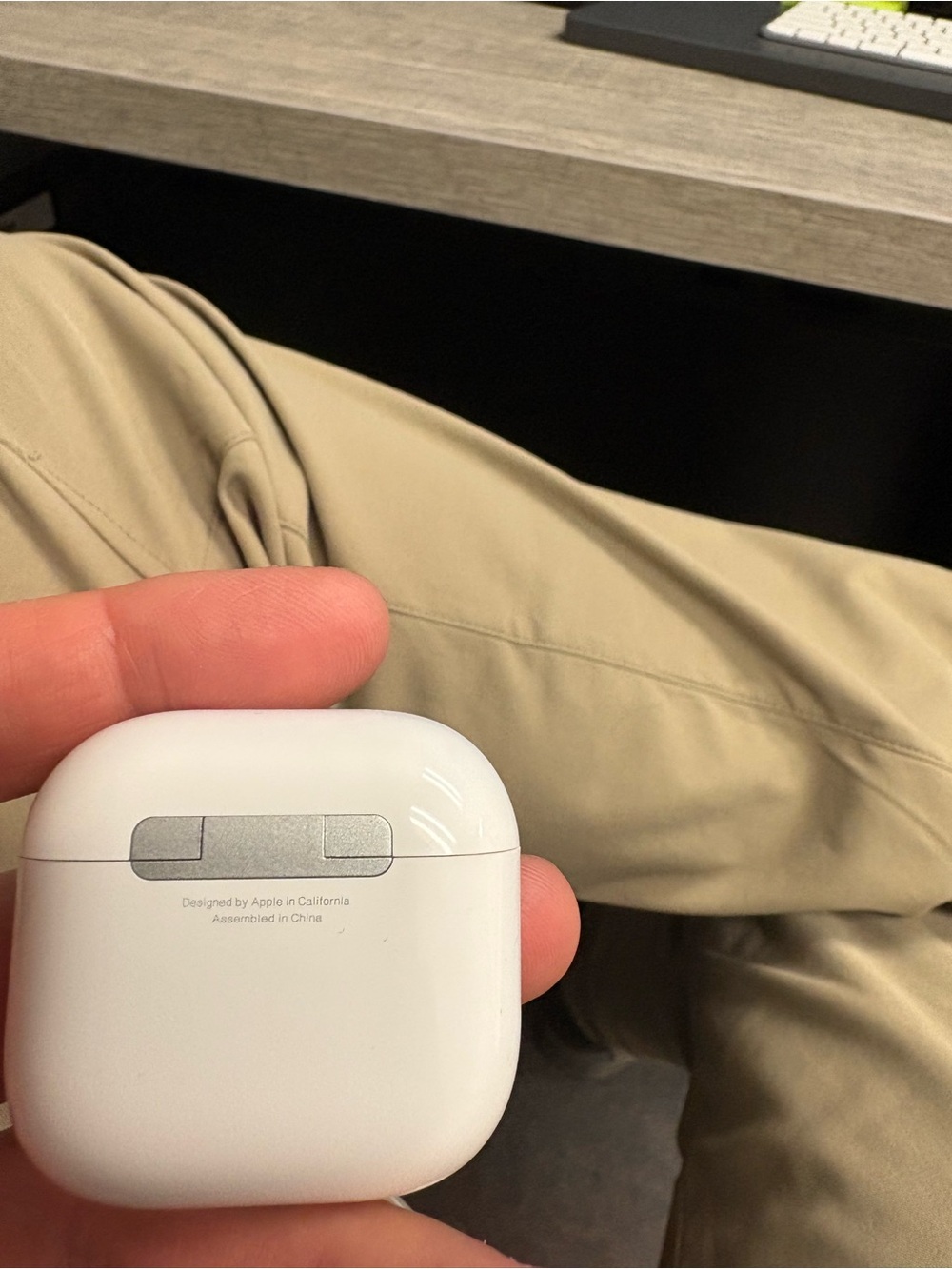 Apple AirPods 4 with ANC White